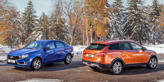 «АвтоВАЗ» объявил о старте продаж Vesta с новым двигателем