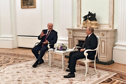 Путин заявил о снятии коронавирусных ограничений на авиасообщение с Белоруссией
