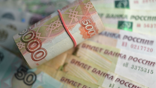 Россияне предпочли хранить сбережения в виде наличных