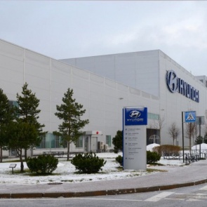 Стало известно, когда завод Hyundai в России возобновит работу