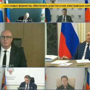 Александр Усс предложил президенту РФ сделать Красноярский край пилотным регионом по развитию студенческого спорта